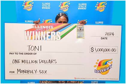 Toni, de Aurora, Illinois, ganó un millón en la lotería y decidió donar parte de su premio