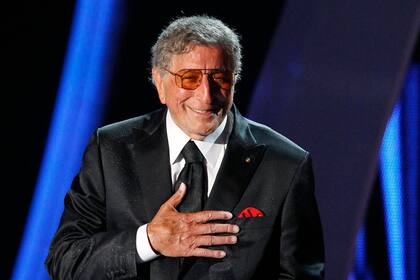 Tony Bennett durante el homenaje a Amy Winehouse en los premios MTV, en 2011