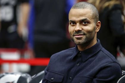 Tony Parker se despidió de San Antonio