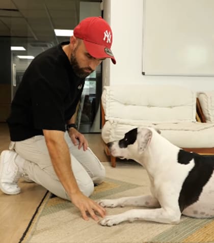 Tony Silvestre es un experimentado adiestrador canino francés