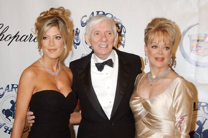 Tori Spelling junto a sus padres, Aaron y Candy