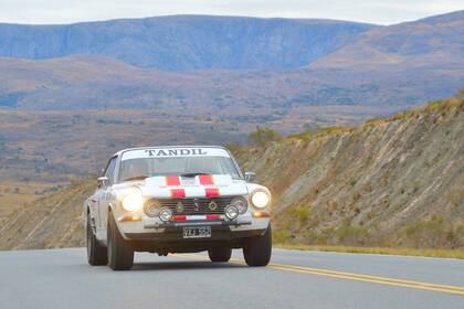 Torino 380 W 1967. El impecable Toro de la dupla de Tandil Peñalva-Quiroga, que ganó la categoría TCC y resultó sexto en la clasificación general