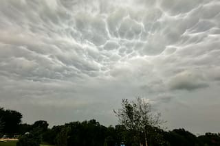 Tormentas azotan el centro-occidente de EE.UU., inundando calles y dejando a viajeros varados