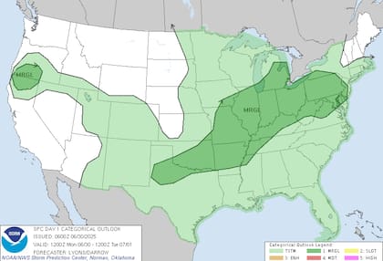 Tormentas intensas en el Valle de Ohio y los Grandes Lagos podrían generar ráfagas de viento dañinas y granizo, impulsadas por la acumulación de humedad y el calor diurno