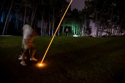 Torneo nocturno de Golf en Cariló