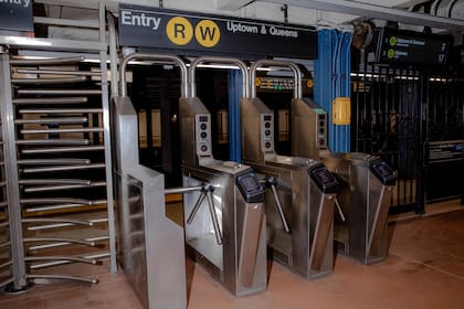 Torniquetes en una estación de metro en Nueva York, 22 de mayo de 2025