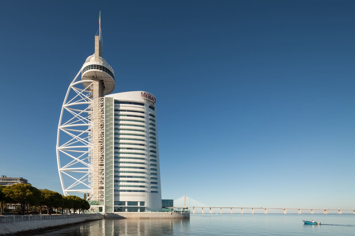 Torre Vasco da Gama, en el Parque de Las Naciones de Lisboa
