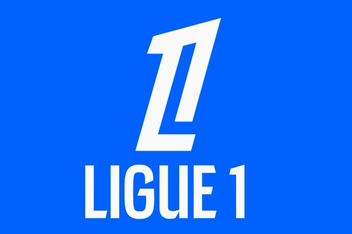 Torres scores twice in debut to help PSG salvage draw at Rennes; Man City rallies and Salah scores