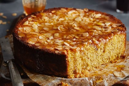 Torta de polenta y almendras.