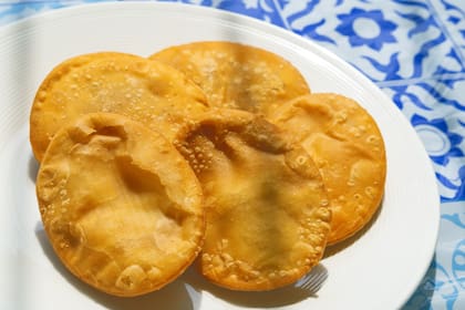 Tortas fritas típicas argentinas hechas al horno