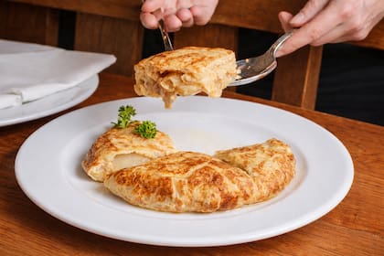 Tortilla de papas, el plato por excelencia de los españoles