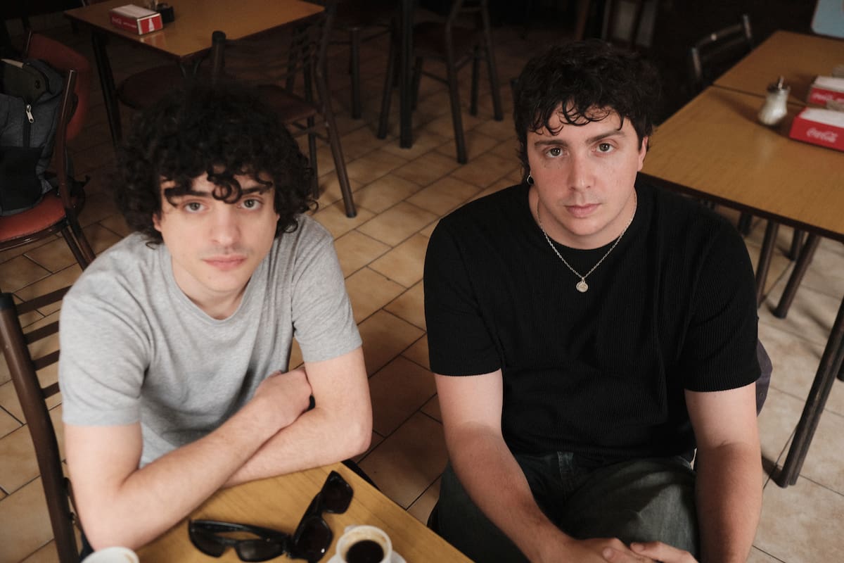 Toto Ferro y Lucas Vignale compartieron durante años cortometrajes, videoclips y proyectos antes de dirigir juntos El tren fluvial