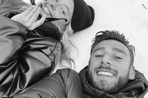 Toto Salvio, junto a su novia Sol Rinaldi en Ushuaia