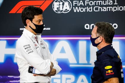 Toto Wolff y Christian Horner, los team principal de Mercedes y Red Bull Racing, también protagonistas del duelo que desatan Lewis Hamilton y Max Verstappen en la Fórmula 1