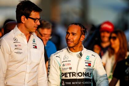 Toto Wolff y Lewis Hamilton, el modelo perfecto con el que Mercedes domina la Fórmula 1, apuntan a extender el vínculo con el equipo de Brackley