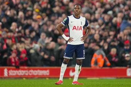 Tottenham ficha de forma permanente a Mathys Tel con contrato hasta el 2031