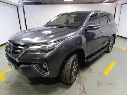 Toyota SW4