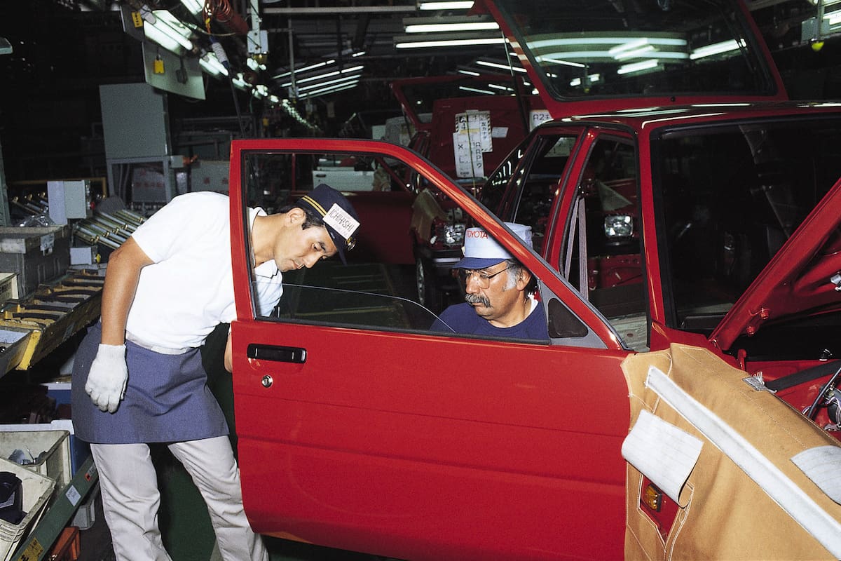 Toyota alcanzó una producción acumulada global de 300 millones de autos en 88 años