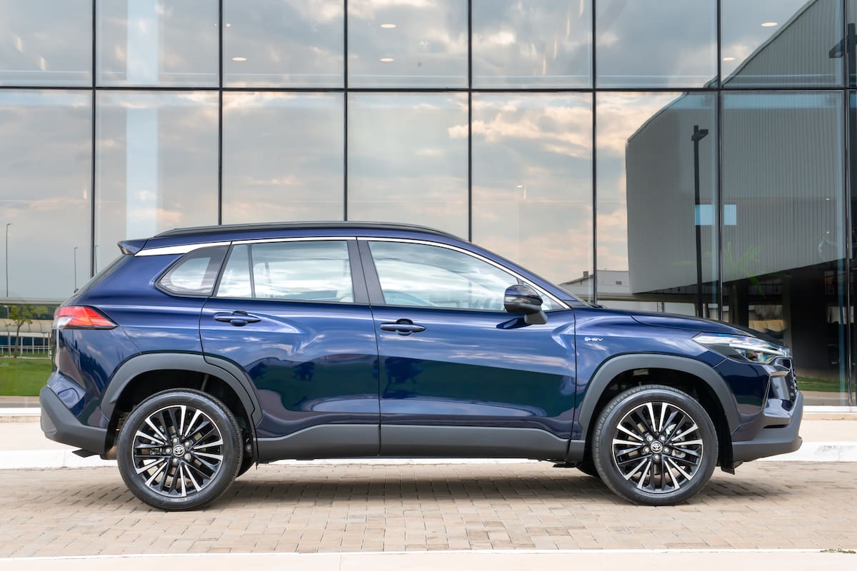 Toyota (en la foto, el SUV Corolla Cross) es una de las marcas que redujo entre 2 y 4% el precio de sus autos por la baja del impuesto PAIS