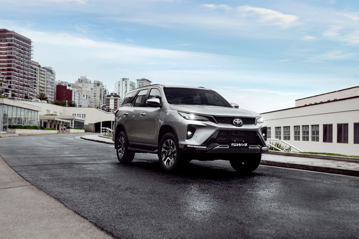 Toyota es la automotriz con mayor cantidad de ventas