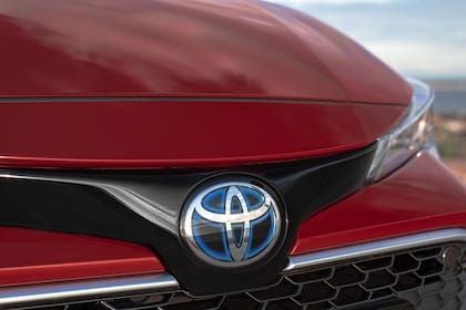 Toyota mantiene su liderazgo en el segmento del mercado generalista, con solo 147 problemas por cada 100 vehículos reportados, según el informe de J.D. Power
