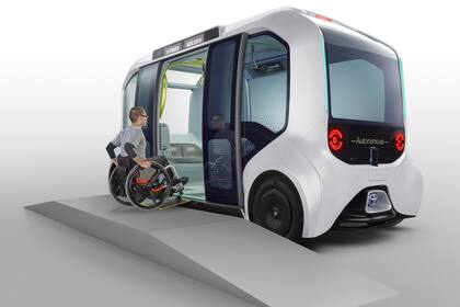 Toyota modificó el bus autónomo e-Palette para su uso durante los Juegos Paralímpicos de Tokio
