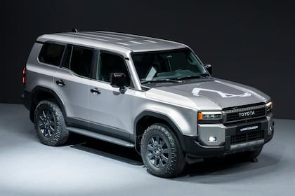 Toyota presentó en Japón la nueva generación del Land Cruiser, que llegará al mercado japonés en el primer semestre de 2024