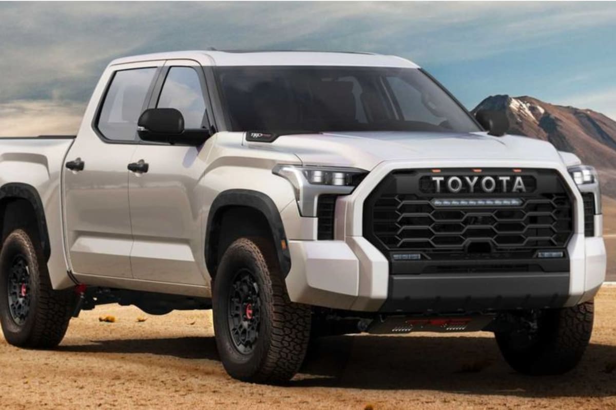 Toyota retirará miles de ejemplares de uno de sus modelos híbridos (Crédito: www.caranddriver.com)