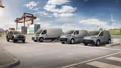 Toyota tiene la meta global de que para 2025 todos sus modelos tengan una opción híbrida.