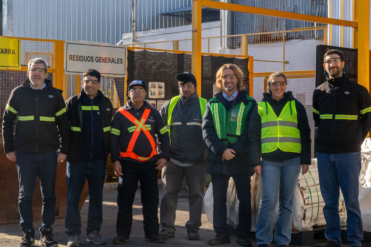 Toyota y Pilkington colaboran desde el inicio de la producción de Hilux en 1997