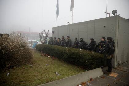 Tensión en Panamericana: corte y protesta de ex trabajadores de la fábrica de golosinas Georgalos