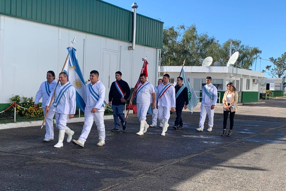 Trabajadores del frigorífico que se encuentran completando estudios