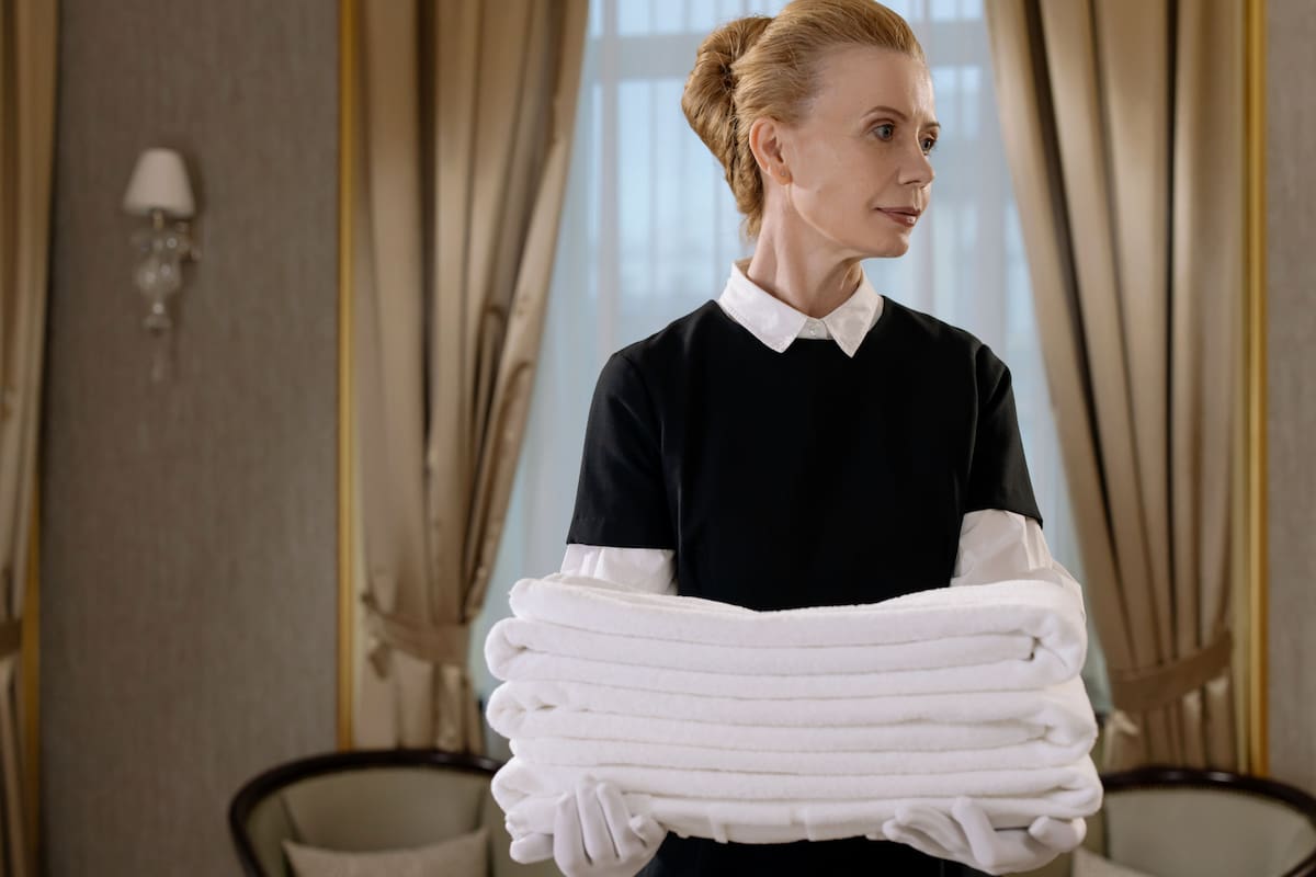 Trabajó como personal de limpieza en un hotel y reveló lo que hacen los clientes con ciertos objetos