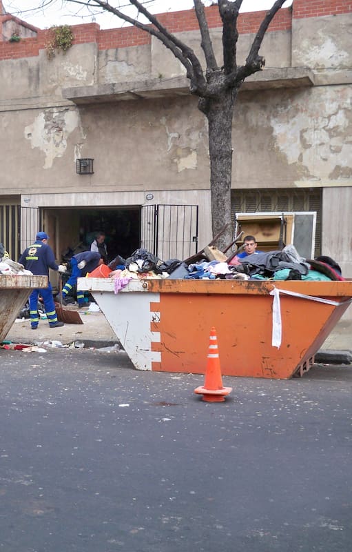 Trabajos de limpieza en el allanamiento