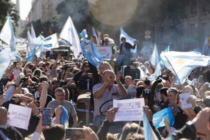 Tractorazo en la ciudad, marcha del campo