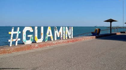 Tragedia en Guaminí: se dio vuelta una lancha y murieron tres pescadores y un guía.