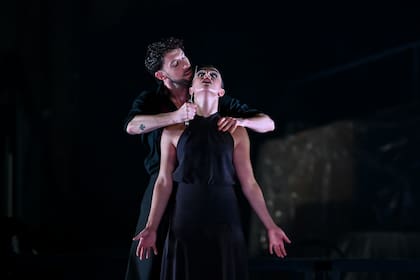 Tragedia y celos en el "Amor Brujo" que viajó hasta el Teatro San Martín