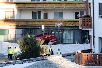 Trágico incendio en Suiza
(Alessandro della Valle/Keystone via AP)