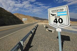 Tramo de la ruta 40 en la Patagonia