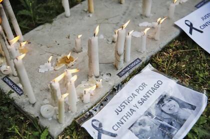 Los compañeros de Cinthia y Santiago piden justicia