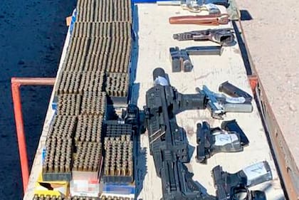 Las armas y municiones secuestradas en Mendoza