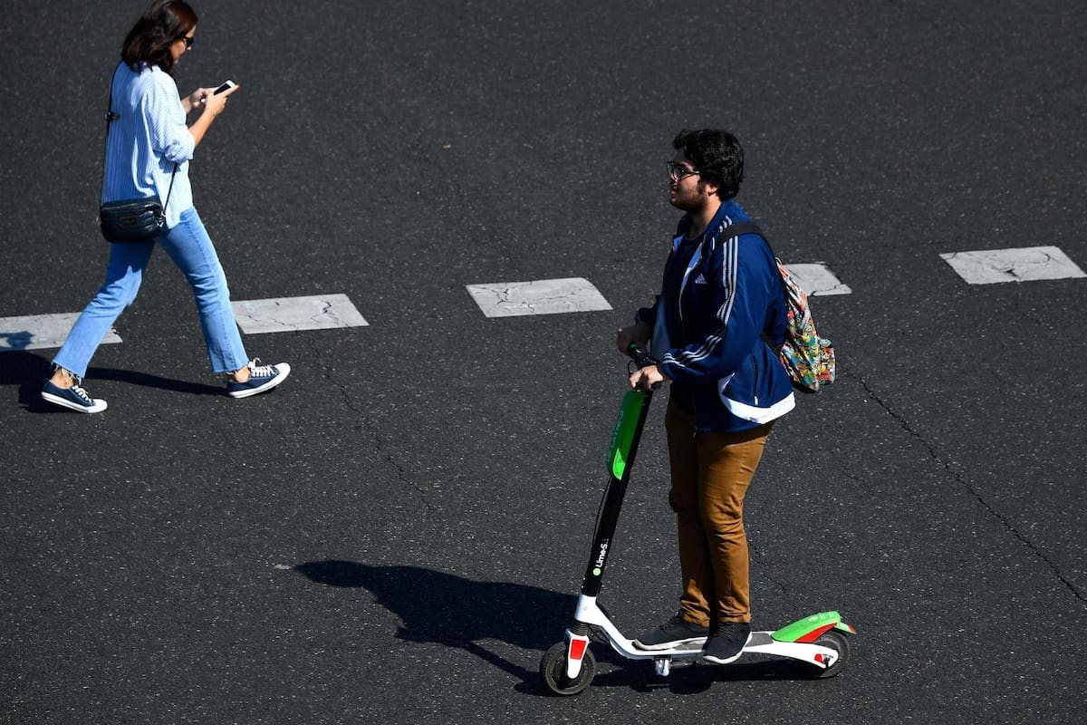 Transporte, monopatín, monopatín eléctrico; monopatines, movilidad