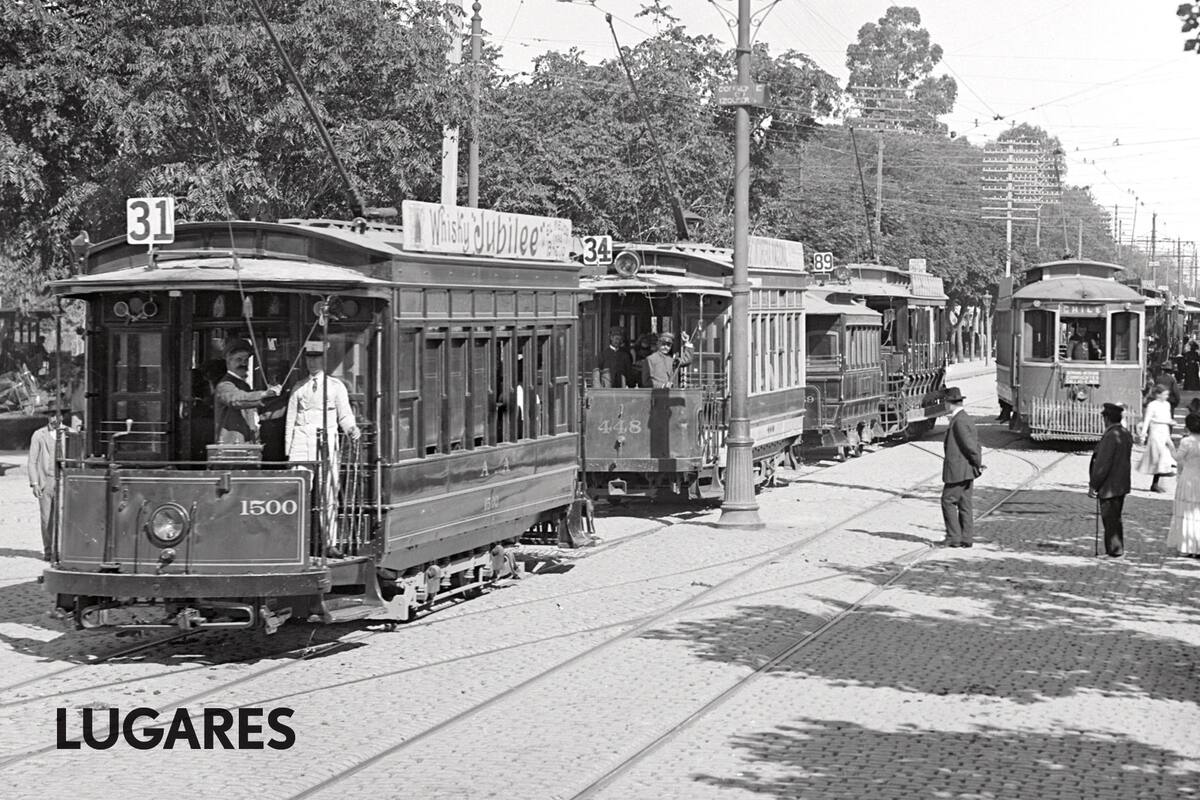 Tranvías en la Av. Santa Fe, entre 1915 y 1920.