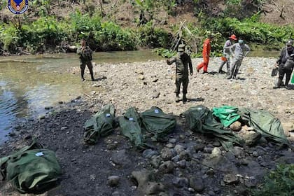 Tras azotar Filipinas, el letal tifón Kalmaegi se dirige hacia Vietnam