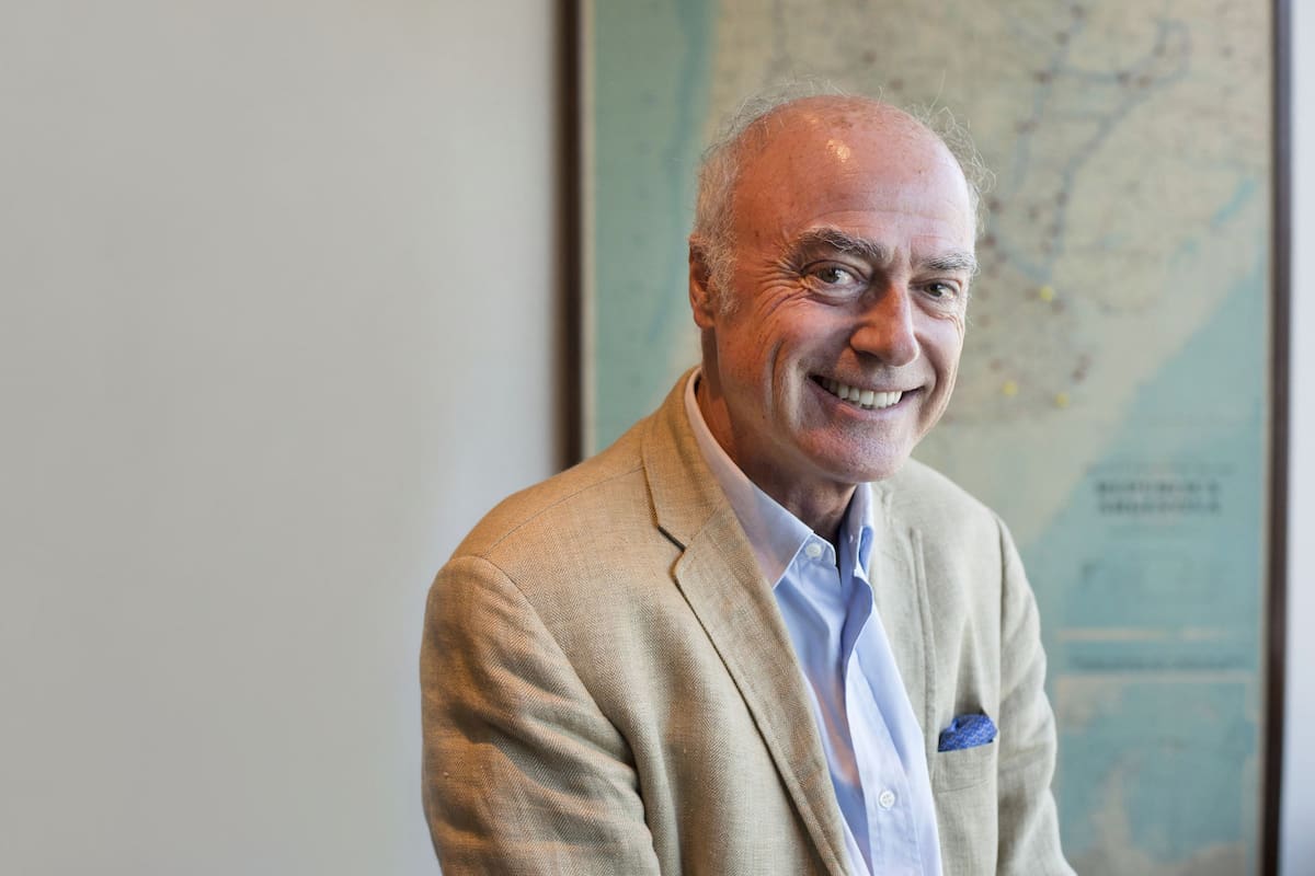 Tras concretar la millonaria venta de Metrotel, Comercial del Plata busca crecer en los rubros de alimentos y la construcción, pero el presidente del grupo advierte sobre los problemas de competitividad que enfrenta el país