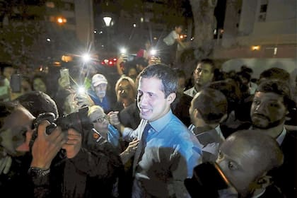 Tras conocer la decisión de la ANC, Guaidó dijo que no alterará sus planes