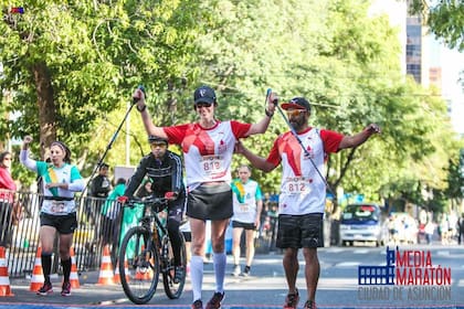 Tras correr una media maratón en Asunción (Paraguay).