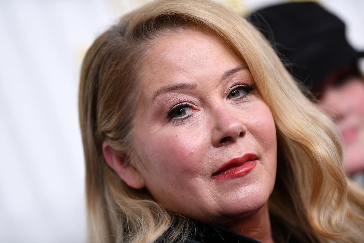Tras cuatro meses de internación, Christina Applegate recibió el alta hospitalaria