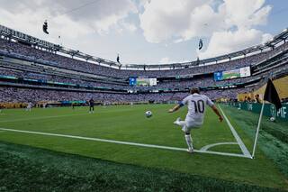 Tras debacle 4-0 ante PSG, Alonso apunta a construir un Real Madrid que "juegue como una unidad"