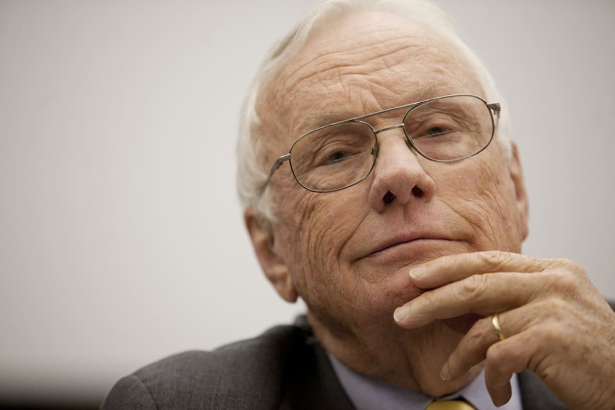 Tras el estreno de una película sobre su vida, se renueva la fascinación por el hombre que pisó nuestro satélite por primera vez